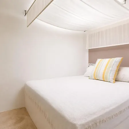 Mykonos Sunday 度假居 奥诺斯